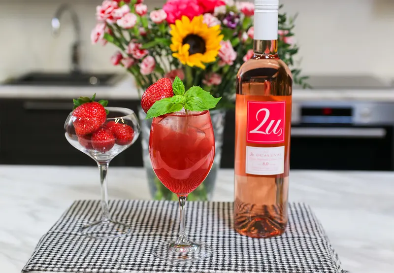 Roseeviini-drinkki